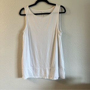 Kim Rogers Elegant White Sleeveless Top